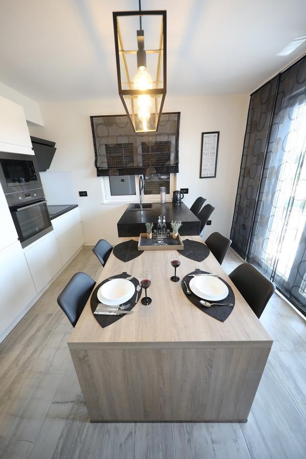Luxury Majpruz Suites Zadar Ngoại thất bức ảnh