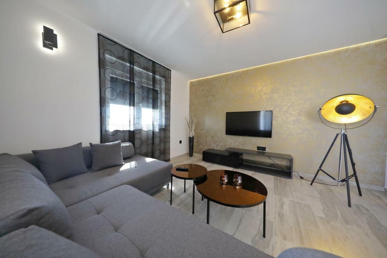 Luxury Majpruz Suites Zadar Ngoại thất bức ảnh